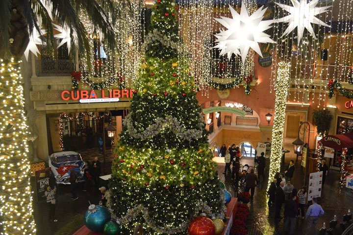 Tinseltown Tree Lighting Kick-Off