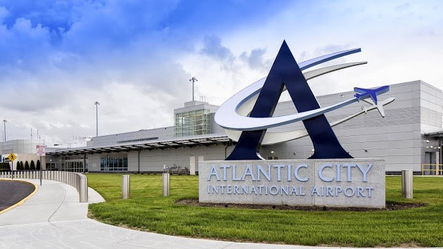 what large airports are near atlantic city